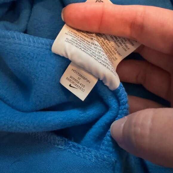 Nike Dri-FIT Men’s Hoodie Size M Blue Fleece-Lined Pullover Sweatshirt Athletic - Picture 6 of 8